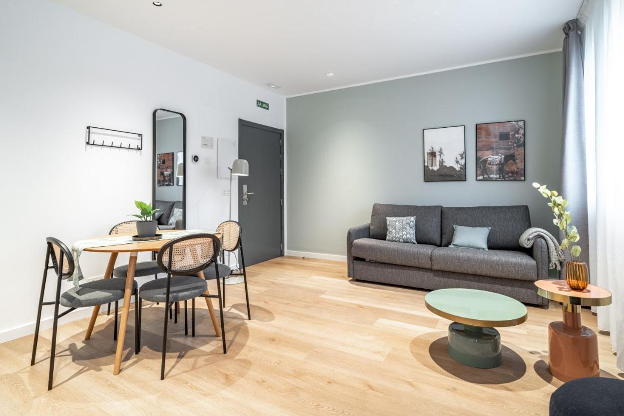 Limehome Sevilla Ronda De Capuchinos Eksteriør bilde