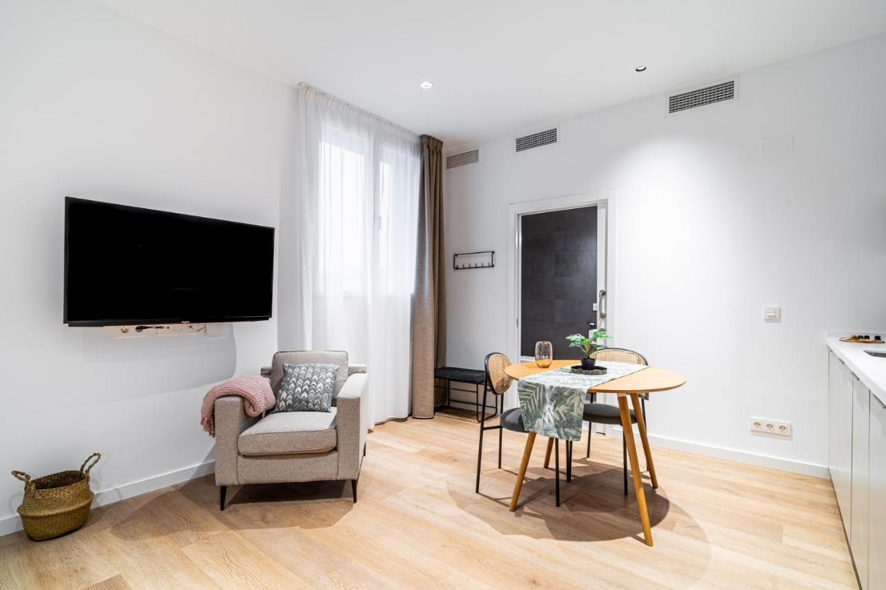 Limehome Sevilla Ronda De Capuchinos Eksteriør bilde