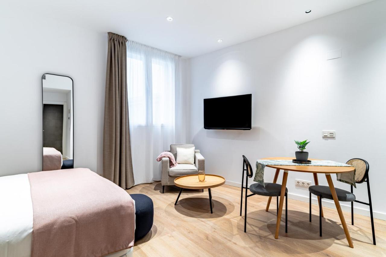 Limehome Sevilla Ronda De Capuchinos Eksteriør bilde