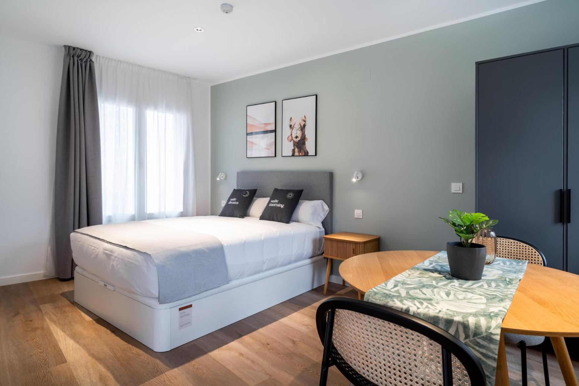 Limehome Sevilla Ronda De Capuchinos Eksteriør bilde